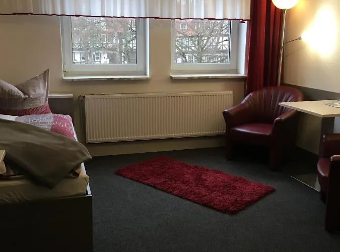 Szálloda Cafe Feldmann & *